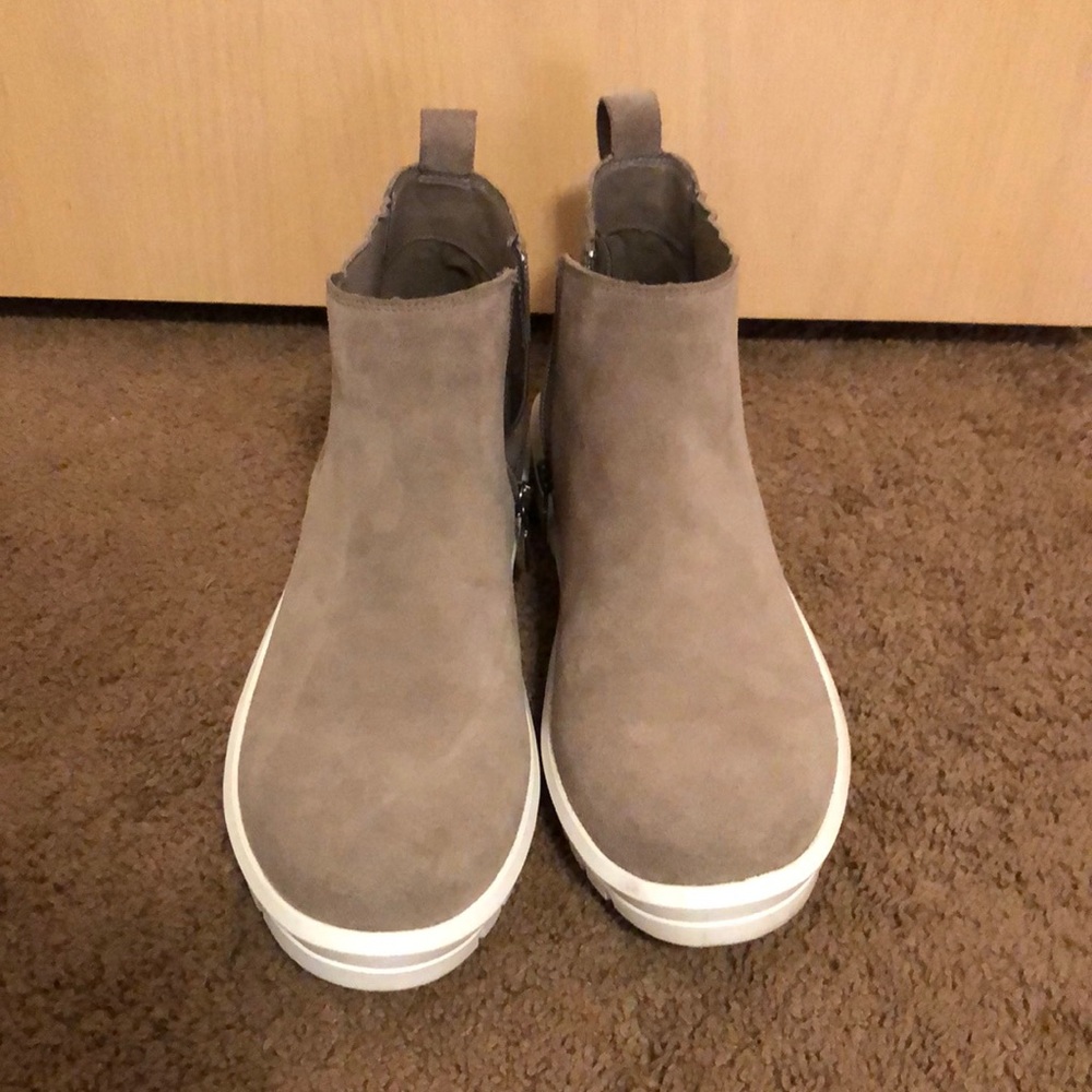Blondo Waterproof Bootie